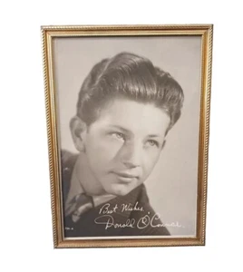 VINTAGE GOLD METAL PHOTO FRAME 5" X 7" DONALD OCONNOR HOLLYWOOD REGENCY - Picture 1 of 10