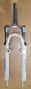 SR SUNTOUR 26" WHITE MOUNTAIN BICYCLE SUSPENSION FORK BIKE PARTS 184-2 - Picture 1 of 7