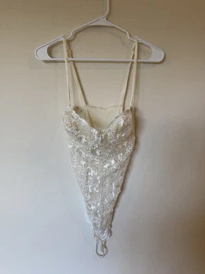 VINTAGE VICTORIA'S SECRET Ivory Lace & Satin High Cut Bridal Teddy Bodysuit 36C - Image 1 of 4