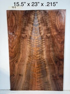Figured CLARO WALNUT  - Luthier wood Guitar Back Top Wood Lumber Curly - Picture 1 of 5