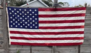 Bandiera militare americana 50 stella cucita 5 x 9,5 vintage Guantanamo Bay volata, Gitmo - Foto 1 di 16