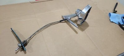 Espejo retrovisor exterior remoto Ford Fairlane Galaxie Mustang 1967-68 C7AB-17743-B Foto 1 de 4