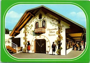 Titisee Centro de Reloj de la Selva Negra, Banden-Wurttemberg, Alemania Postal - Imagen 1 de 2