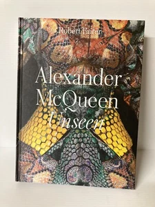Book Alexander McQueen Unseen by Robert Fairer 2016 - Picture 1 of 8