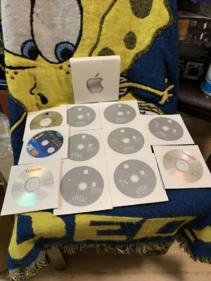 Apple iMac Software Restore CD's of OS 9.2.1, Mac OS X 10.1 CD Version 1.0 - Image 1 of 2