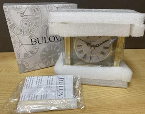 Neu im Karton Bulova B1703 Cheryl goldfarbene Messingmantel/Tischuhr BRANDNEU IN BOX - Bild 1 von 23