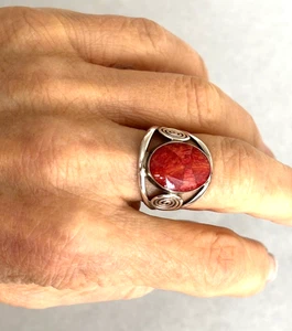CRIMSON RED CORAL STERLING SILVER RING UK size S large cabochon vintage statemen - Picture 1 of 8