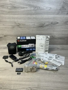 Fuji FinePix F10 6.3MP Digital Camera with Charger, Battery, SD Card, Boxed - Picture 1 of 24