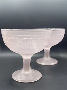 Set of 2 Sundae Stemmed Bowls Pastel Pink Opale France - Picture 1 of 11