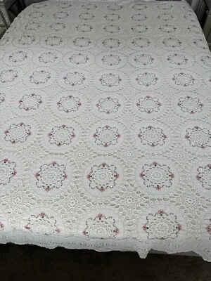 Vintage Antique Bedspread White Crochet Embroidered Linen Cotton King 240 X 280 - Image 1 of 4
