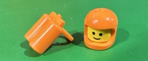 Lego Orange Classic Spaceman Minifigure Air Tank+ Helmet Astronaut + Head - Picture 1 of 1
