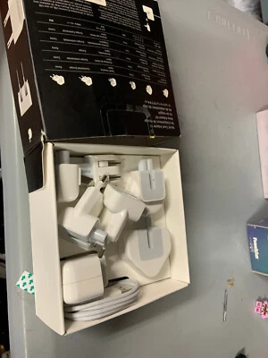 Apple MB974ZM/B World Travel Kit Adapter - Image 1 of 4