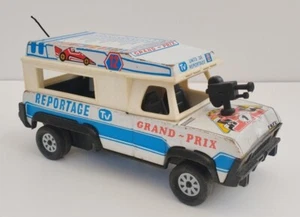1970's Joustra-France FURY VAN GRAND PRIX TV REPORTAGE Camera - Picture 1 of 9