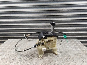 KIA SORENTO AUTOMATIC GEAR SELECTOR & LINKAGE MK2 2009 - 2014 - Picture 1 of 5