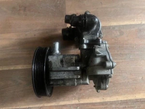 BMW 1er 3er 5er E8x E9x E6x N43 N45 N46 4-Zylinder Servopumpe Kühlmittelpumpe 2. - Bild 1 von 5