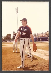 1983 Terry Puhl HOUSTON ASTROS UNSIGNED 3-3/8 x 5 ORIGINAL SNAPSHOT PHOTO #5 - Picture 1 of 1