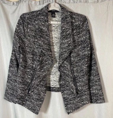 Blazer Alfani Petite para mujer Petite mediano manga larga cremalleras abiertas negro blanco Foto 1 de 4