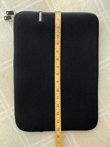Incase Laptop Case Black - Picture 1 of 8
