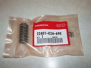 NEW NOS Genuine Honda Clutch Spring CR 125 R CRF 250 R - Foto 1 di 1