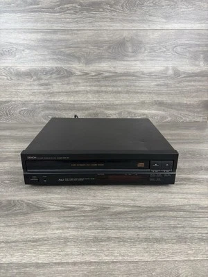 Reproductor de CD Denon DCM-340 PCM Audio Tech/Cambiador 5 discos sonidos excelentes sin control remoto Foto 1 de 4