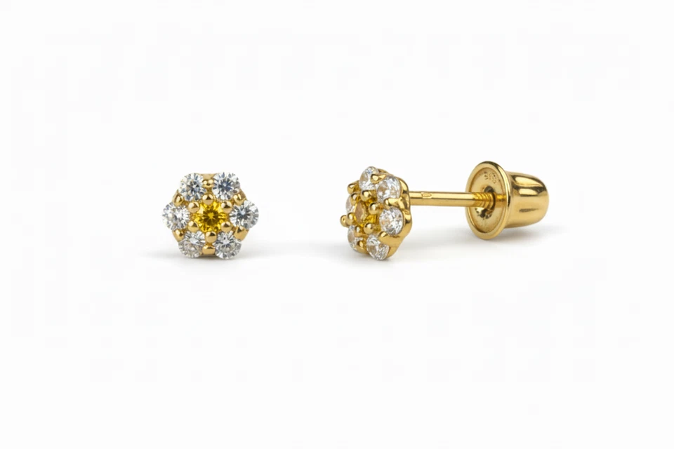 Aretes para mujer de oro amarillo de 14 quilates con forma de flor atornillada Foto 1 de 1