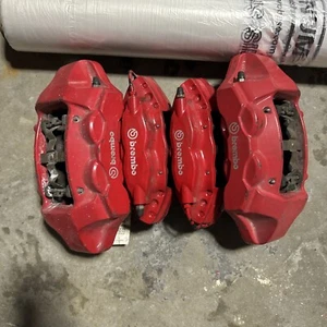 2015-2021 Dodge Charger Challenger RT / Scat Pack 4 Piston Brembo Calipers - Picture 1 of 13
