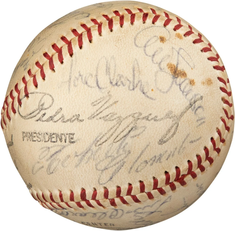 Roberto Clemente 1960's San Juan Senadores Team Signed Baseball PSA DNA COA - Image 1 of 4