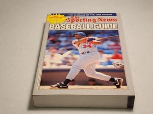Baseballführer, 1993 von Sporting News Staff (1993, Handelstaschenbuch) - Bild 1 von 4