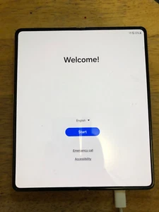 Samsung Galaxy Z Flip4 - 256 GB - Pink Gold (Unlocked) - Picture 1 of 8