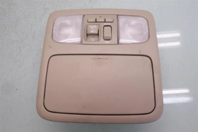 2004-2007 Toyota Highlander Front Roof Map Dome Light Lamp Console 81240-33030-A - Image 1 of 4