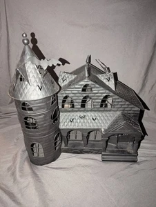 Yankee Candle Co. Soporte de 6 luces de té Haunted House - Imagen 1 de 6