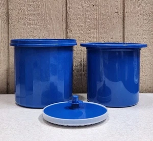 Tupperware 1683-5 Blue Round Ice Bucket Container With Air Tight Lid NEW - Picture 1 of 8