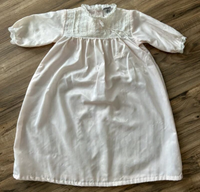 Vestido rosa de colección Baby Dior saco banderín satinado vestido de bautizo coleccionable COMO ESTÁ Foto 1 de 4