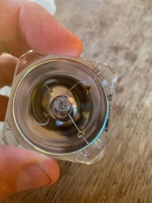 NUEVO OEM Philips, Original, Original, UHP 132/120w 1.0 E19, Lámpara Proyector, Bombilla Foto 1 de 4