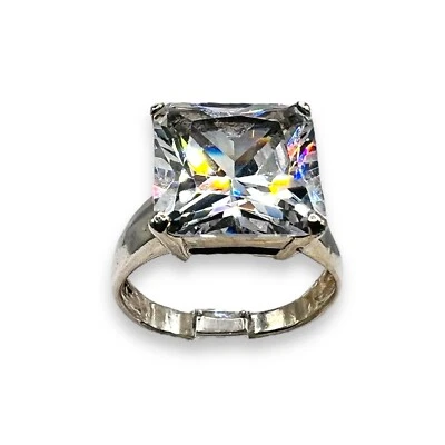 Anillo cuadrado grande de circonitas cúbicas banda de plata de ley 925 talla 6,25 Foto 1 de 4