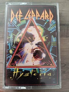 Music Cassette - Def Leppard ~ Hysteria ~ PolyGram Records 1987 VG - Picture 1 of 11