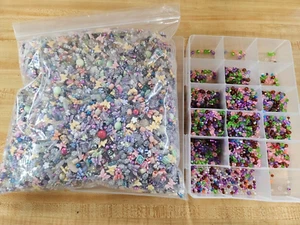 Huge Lot of Assorted Plastic Craft Beads Crystal Faceted with Organizer Case - Picture 1 of 5