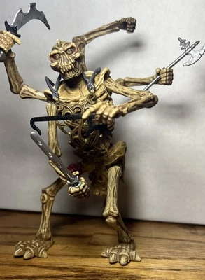 🤩🔥Vintage~Aracula Skeleton Warriors Figure~1994 Playmates🤩🔥 - Image 1 of 4