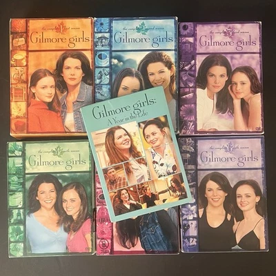 Gilmore Girls Seasons 1-6 DVD Lot W/ Bonus “A Year In The Life” 2 DVD Set READ Foto 1 de 4