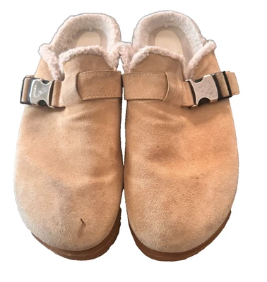 Moncler Mon Gamuza e Imitación Piel de Oveja Hombre Zapatillas Mules Crema Tostado Talla 43- $525 Foto 1 de 4