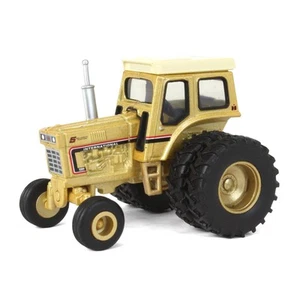 Unidad de persecución pintada en oro ~ 1/64 IH 1066 5 millones tractor Ertl ZFN44401-CHASE - Imagen 1 de 5