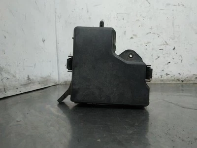 N912052V57102 Caja Reles/Fusibles para HYUNDAI VELOSTER (FS) Klass 2011 437302 - Imagen 1 de 4