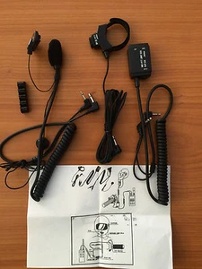 MICROFONO/AURICOLARE MOTO CASCO PER YAESU FT23 ICOM IC 02E ECC. - Foto 1 di 1