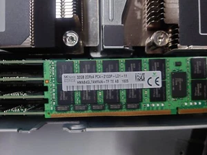 SK Hynix 32GB 2DRx4 PC4-2133P Server Ram - Picture 1 of 3