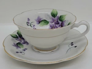 Vintage handbemalte japanische Teetasse und Untertasse Veilchen lila Blumen - Bild 1 von 8