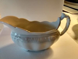 Henry Alcock & Co Gravy Boat - Picture 1 of 6