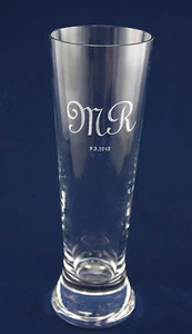 SALE BEER GLASS CUP AWARD TROPHY CUSTOM LASER ENGRAVING WEDDING PARTY GIFT - Picture 1 of 2