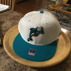 Miami Dolphins Reebok On Field Apparel Fitted Hat/Cap NWT Size 7 3/4 Free Ship - Picture 1 of 8