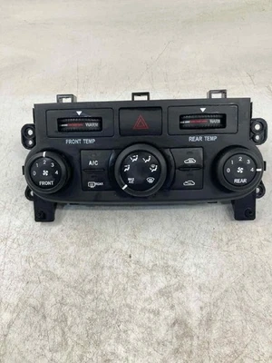2009-2012 Kia Sedona Temperature Climate Control Unit 3-Knob A/C Heater Switch - Image 1 of 4