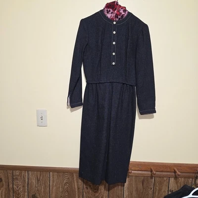 True Vintage Sue Brett Junior Fashion 11 Black Wool Dress with Scarf - Image 1 of 4